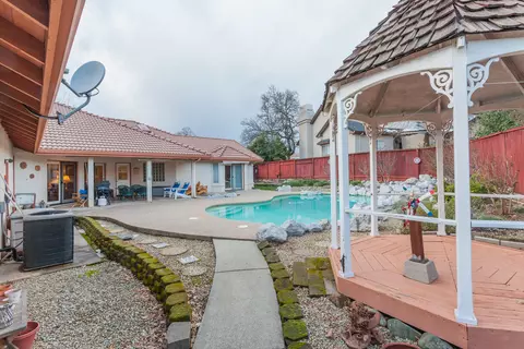 6317 Carmel Dr, Redding, CA 96003 photo 19