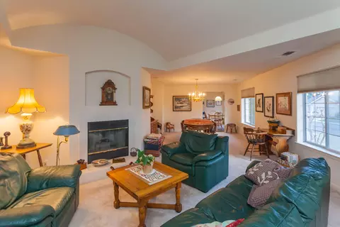 6317 Carmel Dr, Redding, CA 96003 photo 36