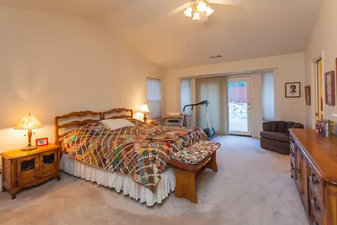 6317 Carmel Dr, Redding, CA 96003 photo 46