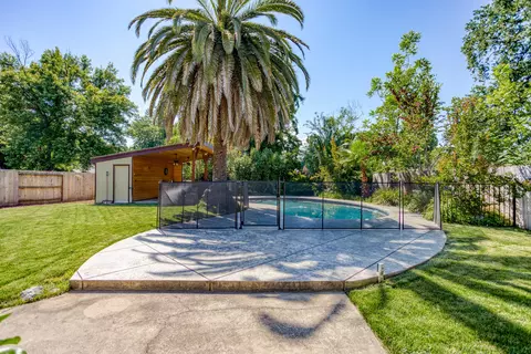 6974 Sacramento Dr, Redding, CA 96001 photo 20
