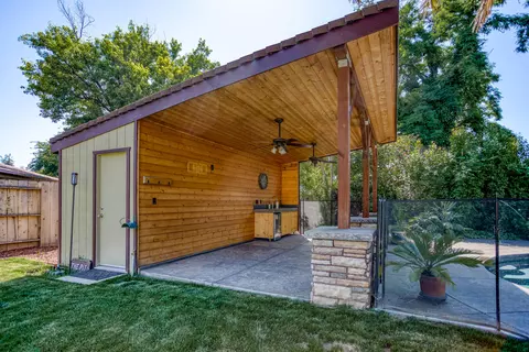 6974 Sacramento Dr, Redding, CA 96001 photo 23
