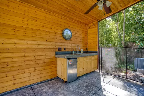 6974 Sacramento Dr, Redding, CA 96001 photo 24