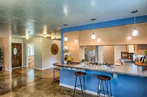 7194 Granada Dr, Redding, CA 96002 photo 13