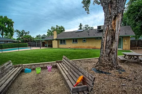 7194 Granada Dr, Redding, CA 96002 photo 44