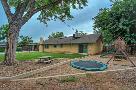 7194 Granada Dr, Redding, CA 96002 photo 39