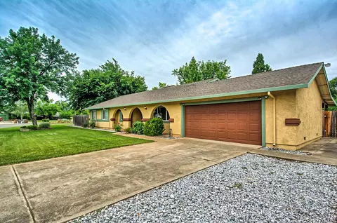 7194 Granada Dr, Redding, CA 96002 photo 4