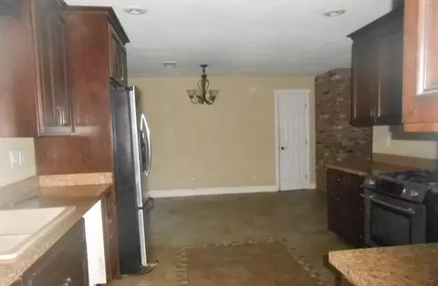 1914 Canyon Rd, Redding, CA 96001 photo 7