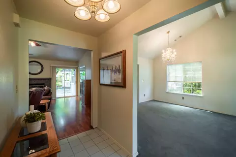 6560 Creekside St, Redding, CA 96001 photo 4