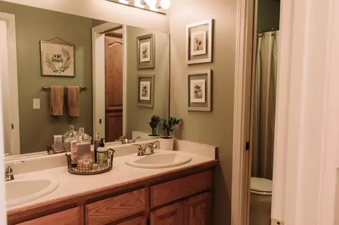 891 Country Oak Dr, Redding, CA 96003 photo 6
