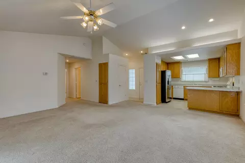 198 Mammoth, Redding, CA 96003 photo 6