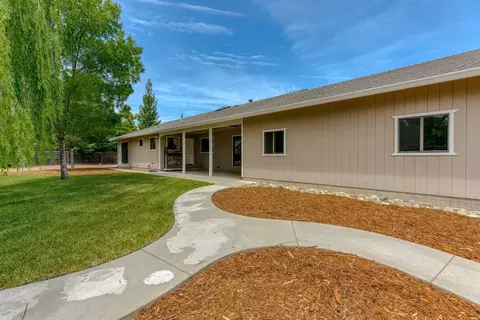 19337 Hollow Ln, Redding, CA 96003 photo 25