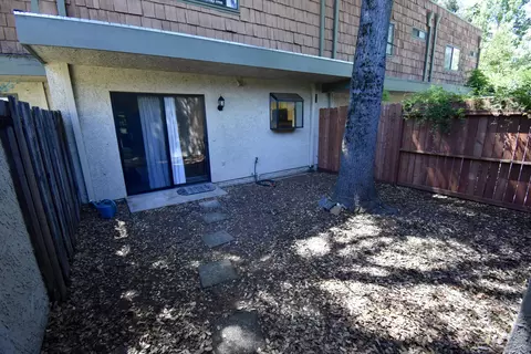 867 Chamise Way, Redding, CA 96002 photo 22