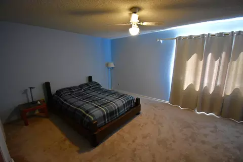 867 Chamise Way, Redding, CA 96002 photo 17