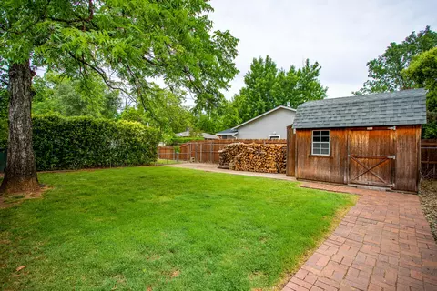2975 West Way, Redding, CA 96002 photo 20