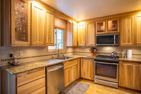 2975 West Way, Redding, CA 96002 photo 5