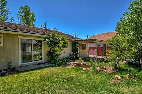 5718 Mountain View Dr, Redding, CA 96003 photo 22
