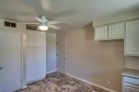 5718 Mountain View Dr, Redding, CA 96003 photo 12