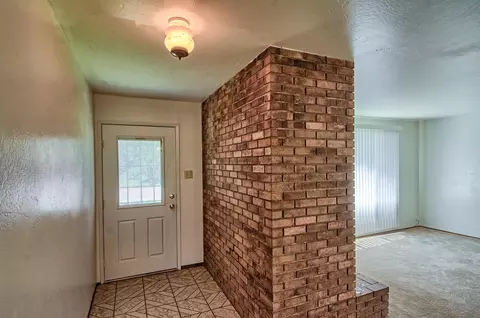 5718 Mountain View Dr, Redding, CA 96003 photo 6
