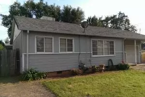 1004 3rd St, Redding, CA 96002 photo 1