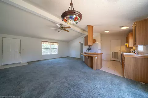 21344 Faith Ave, Redding, CA 96003 photo 10