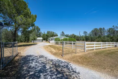 21344 Faith Ave, Redding, CA 96003 photo 32