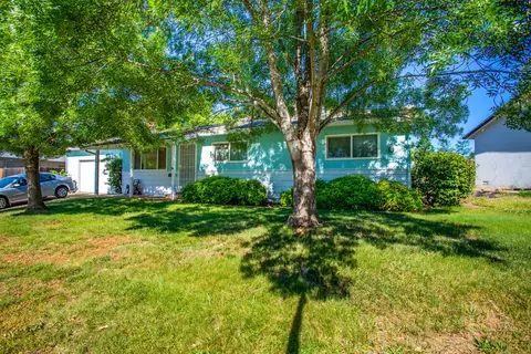 3872 Alma Ave, Redding, CA 96002 photo 1