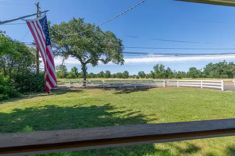 7354 Pacheco School Rd, Redding, CA 96002 photo 5