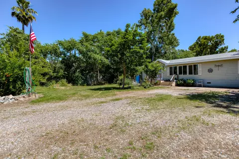 24537 Gardiner Ferry Rd, Corning, CA 96021 photo 2