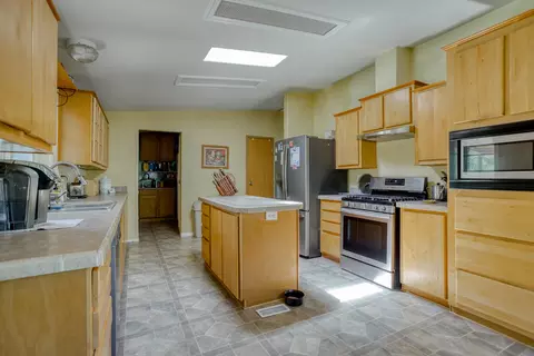 24537 Gardiner Ferry Rd, Corning, CA 96021 photo 9