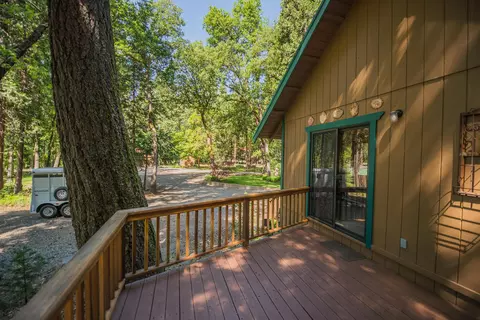 200 Coffee Creek Rd, Coffee Creek, CA 96091 photo 29