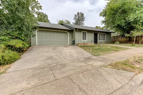 1779 Willis St, Redding, CA 96001 photo 1