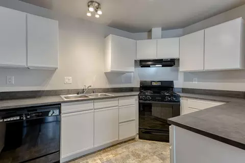 1779 Willis St, Redding, CA 96001 photo 3