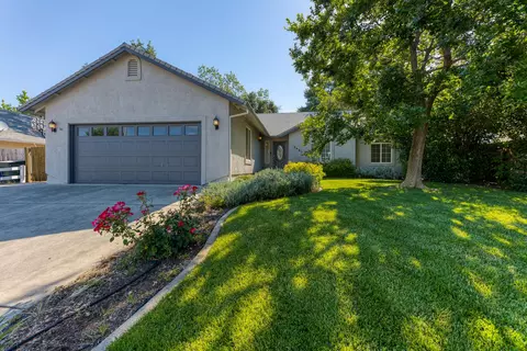 3461 Meridian Dr, Redding, CA 96002 photo 1