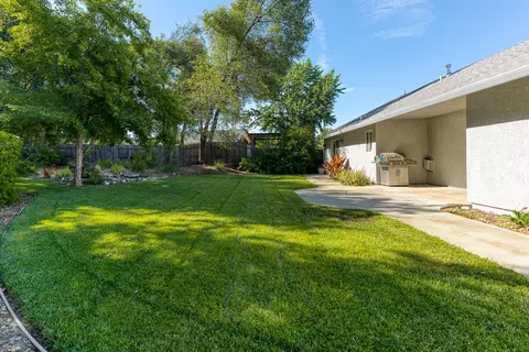 3461 Meridian Dr, Redding, CA 96002 photo 24
