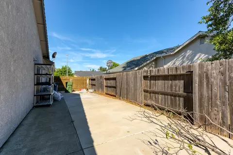 3461 Meridian Dr, Redding, CA 96002 photo 26