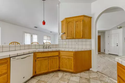 5750 Constitution Way, Redding, CA 96003 photo 7