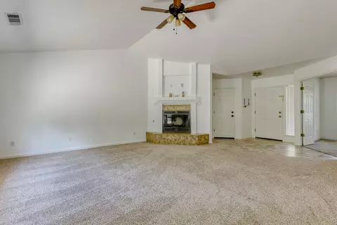 5750 Constitution Way, Redding, CA 96003 photo 4