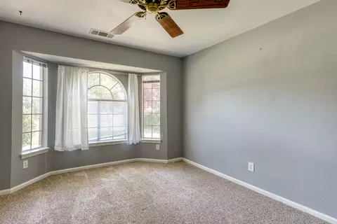 5750 Constitution Way, Redding, CA 96003 photo 9
