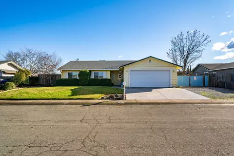 475 Woodhill Dr, Redding, CA 96003 photo 36
