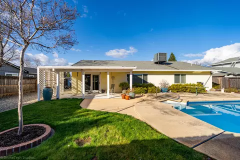 475 Woodhill Dr, Redding, CA 96003 photo 24