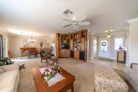 475 Woodhill Dr, Redding, CA 96003 photo 3