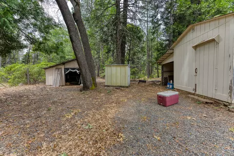 32669 Emigrant Trl, Shingletown, CA 96088 photo 12