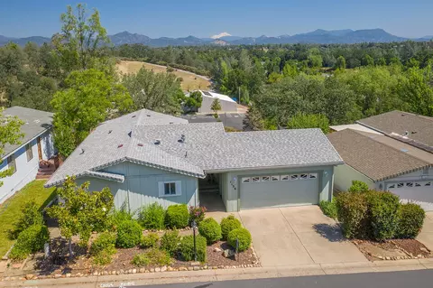 1136 Brokeoff Walk, Redding, CA 96003 photo 4
