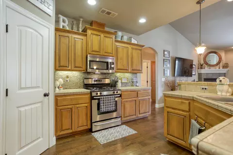 2937 Nicolet Ln, Redding, CA 96001 photo 9