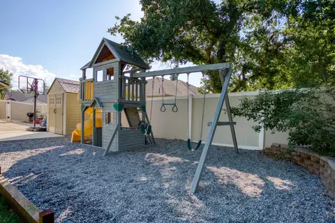 2937 Nicolet Ln, Redding, CA 96001 photo 20