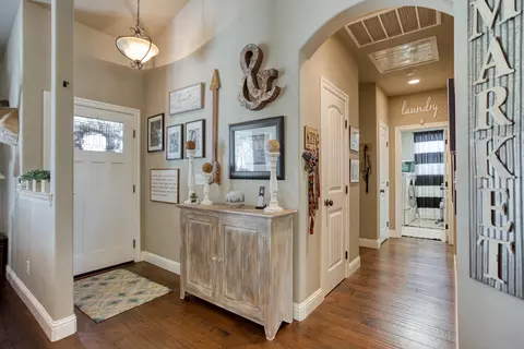 2937 Nicolet Ln, Redding, CA 96001 photo 3