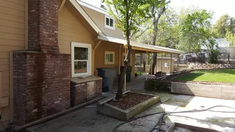 1426 Olive Ave, Redding, CA 96001 photo 4