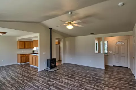 2575 Dewberry Dr, Redding, CA 96003 photo 15