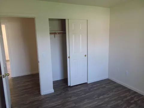 2575 Dewberry Dr, Redding, CA 96003 photo 8