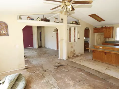 11672 Roberta Way, Bella Vista, CA 96008 photo 4